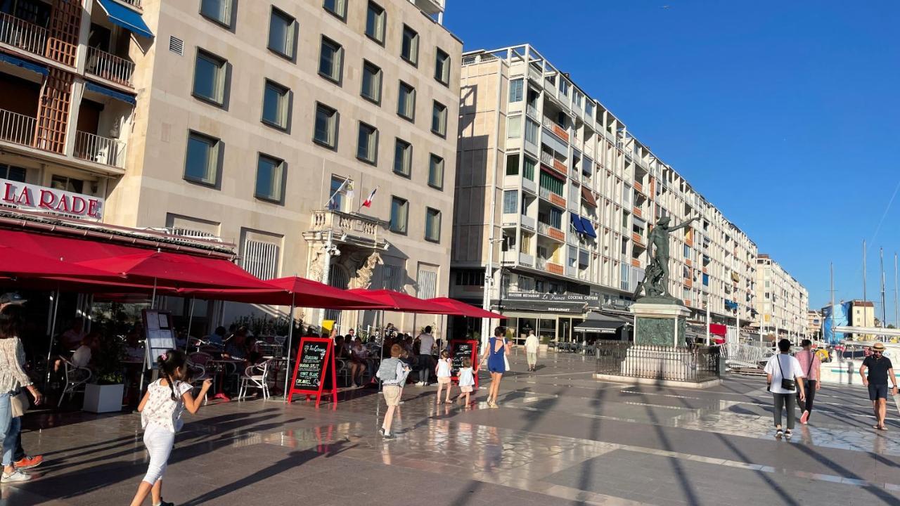 Au Coeur Du Vieux Toulon Au Calme Appartement Renove Climatise Confortable Etage Eleve Avec Ascenseur Proche Parking Et Toutes Commodites Экстерьер фото